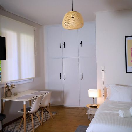 Beautiful Downtown Studio! อิโออันนินา ภายนอก รูปภาพ